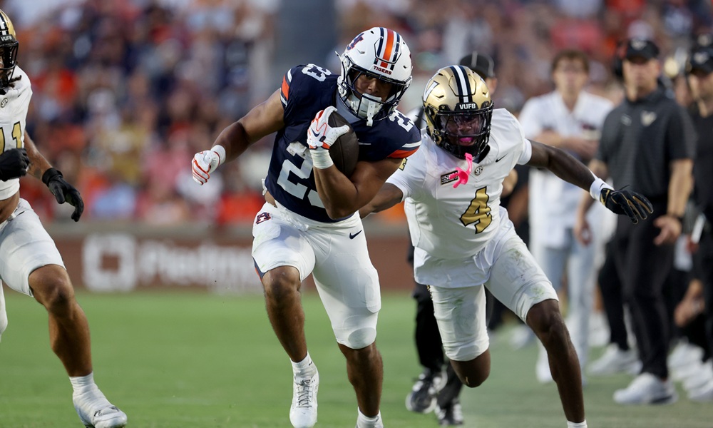 What Cobb feels changed for Auburn’s rushing attack late vs. Vanderbilt