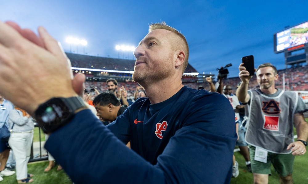 Golesh reacts to leading Auburn to first SEC home win since 2024