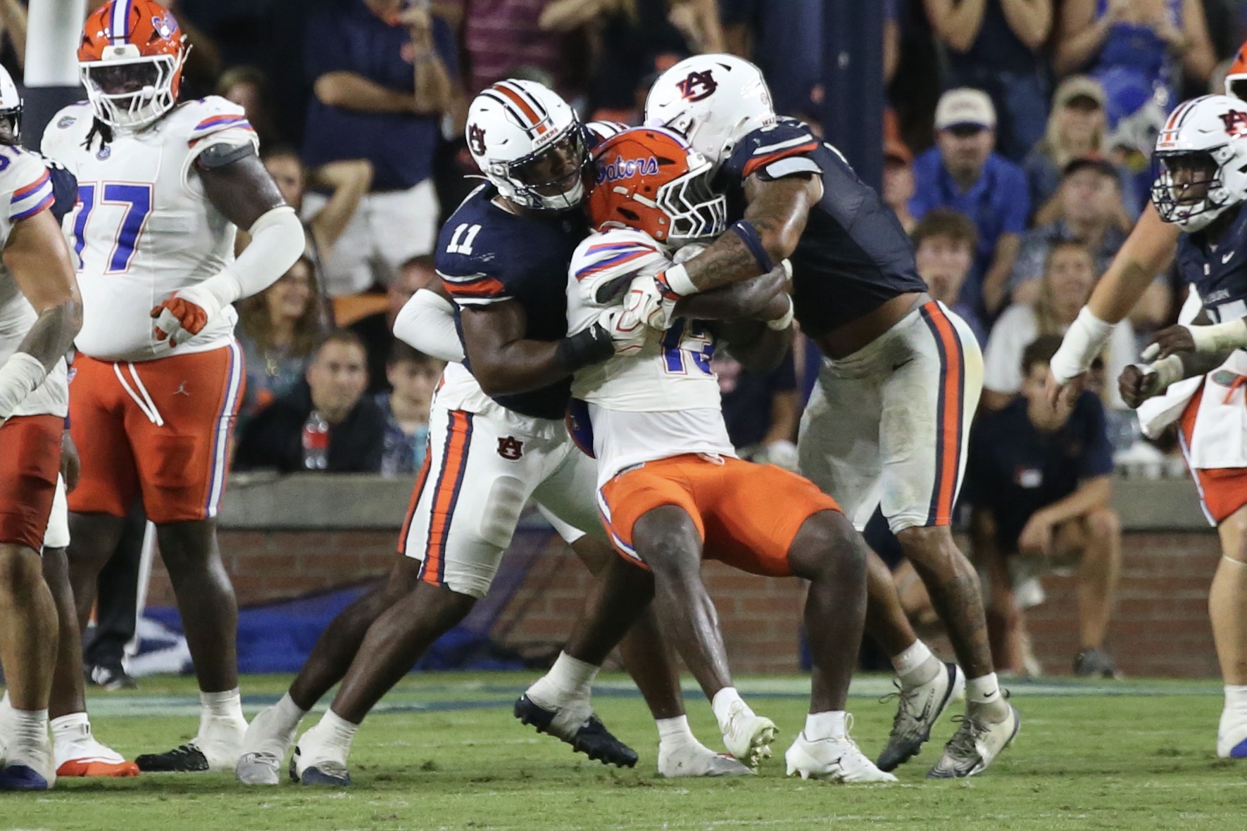 Auburn DC DJ Durkin reacts to Ole Miss RB Kewan Lacy being out